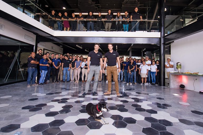 10 Años de Lujo y Diseño